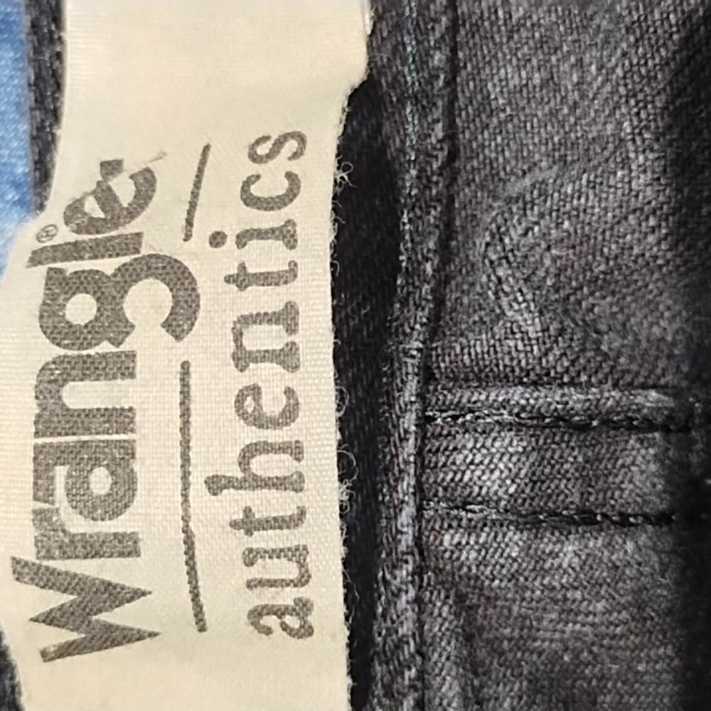 Wrangler Women's Black Jeans